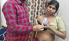 Indische tante jongen wordt geneukt door hete milf in hotelkamer
